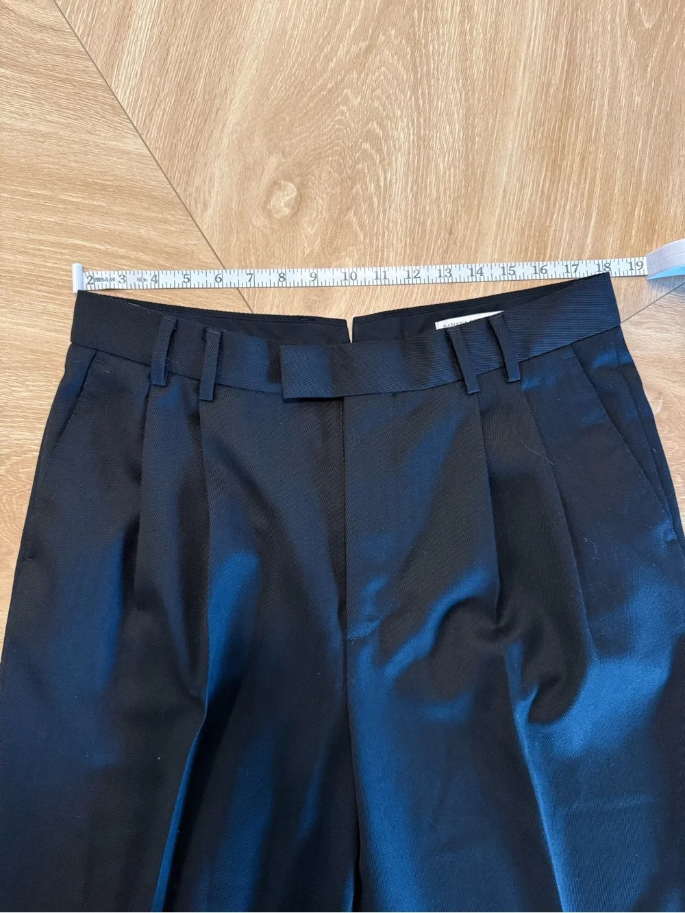 Banana Republic Straight Pleated Twill Dress Pants